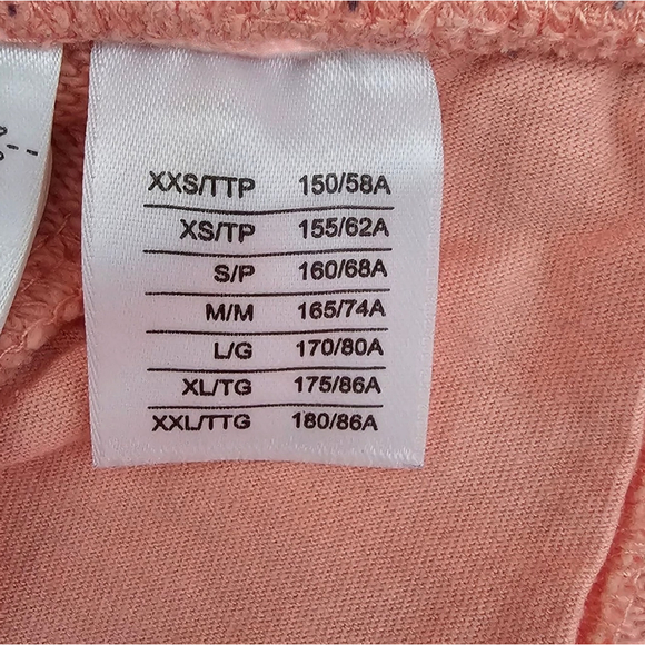 Roots Women's Casual 100% Cottom Pink Shorts Sz XS - Picture 6 of 7